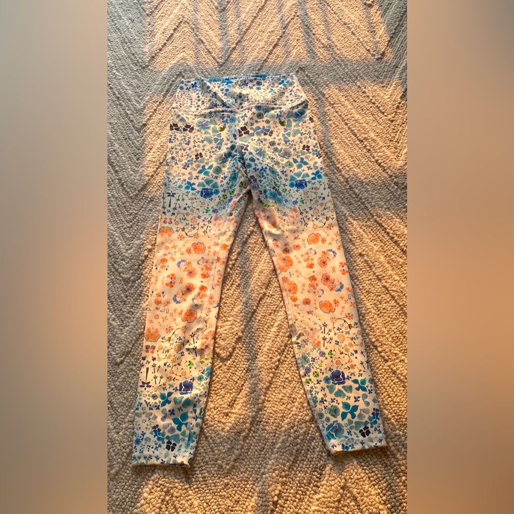 NWOT Spiritual Gangster High Rise Leggings in Romantic Floral